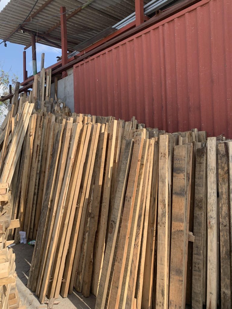 🌲 Madera reciclada vs. madera nueva: ¿cuál te conviene más?